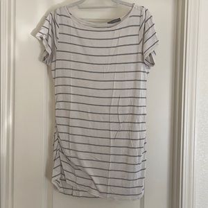 Loveappella Cream and Grey Maternity Tunic XL